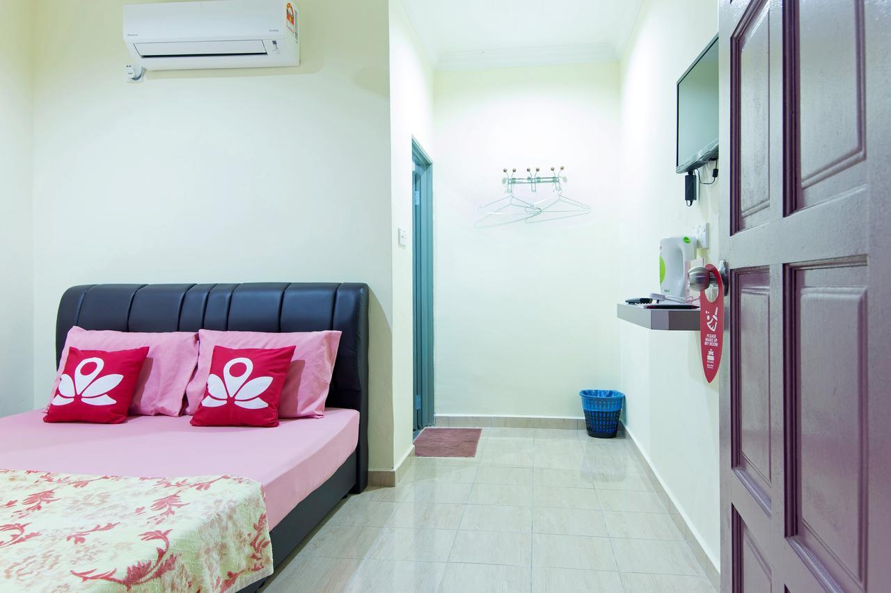 Zen Rooms Basic Kampung Guest House Langkawi Exterior foto