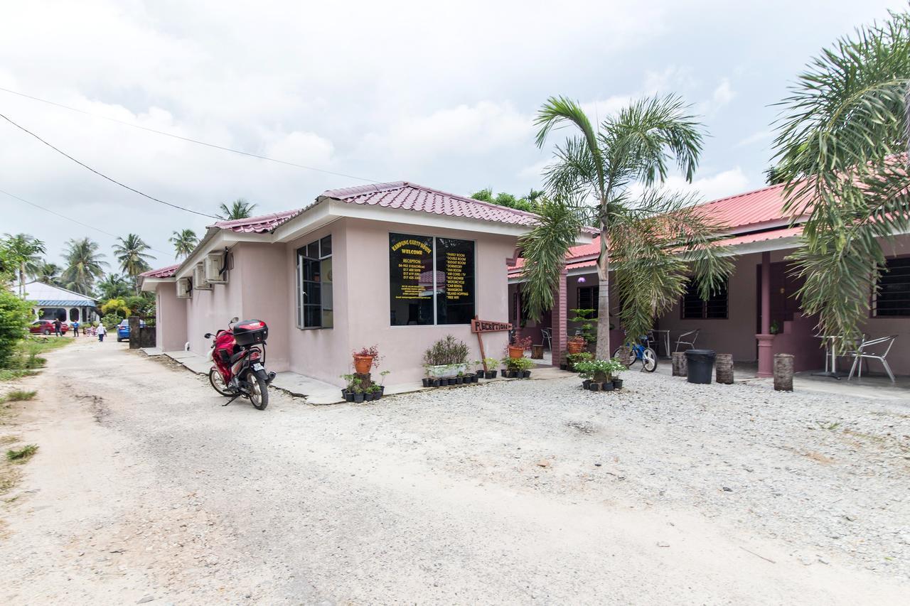 Zen Rooms Basic Kampung Guest House Langkawi Exterior foto